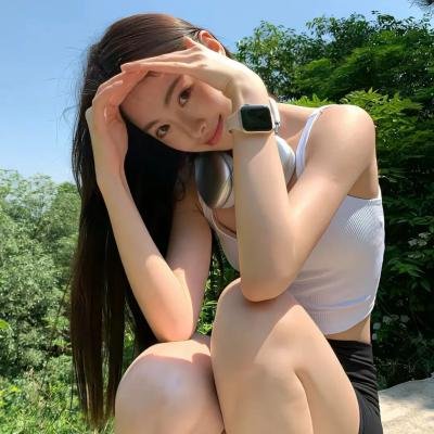风流艳妇